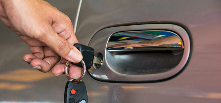 Car door lock repair in Fallbrook